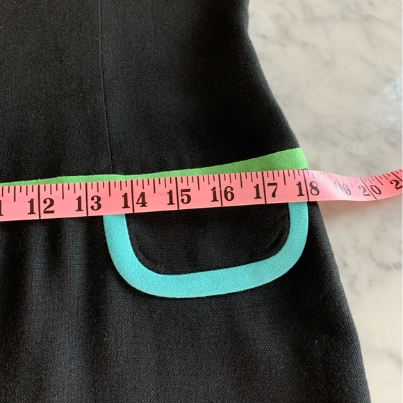 Vintage Liptons dress in black with pastel trim classic cut Chanel vibes  size 8 - Picture 8 of 10